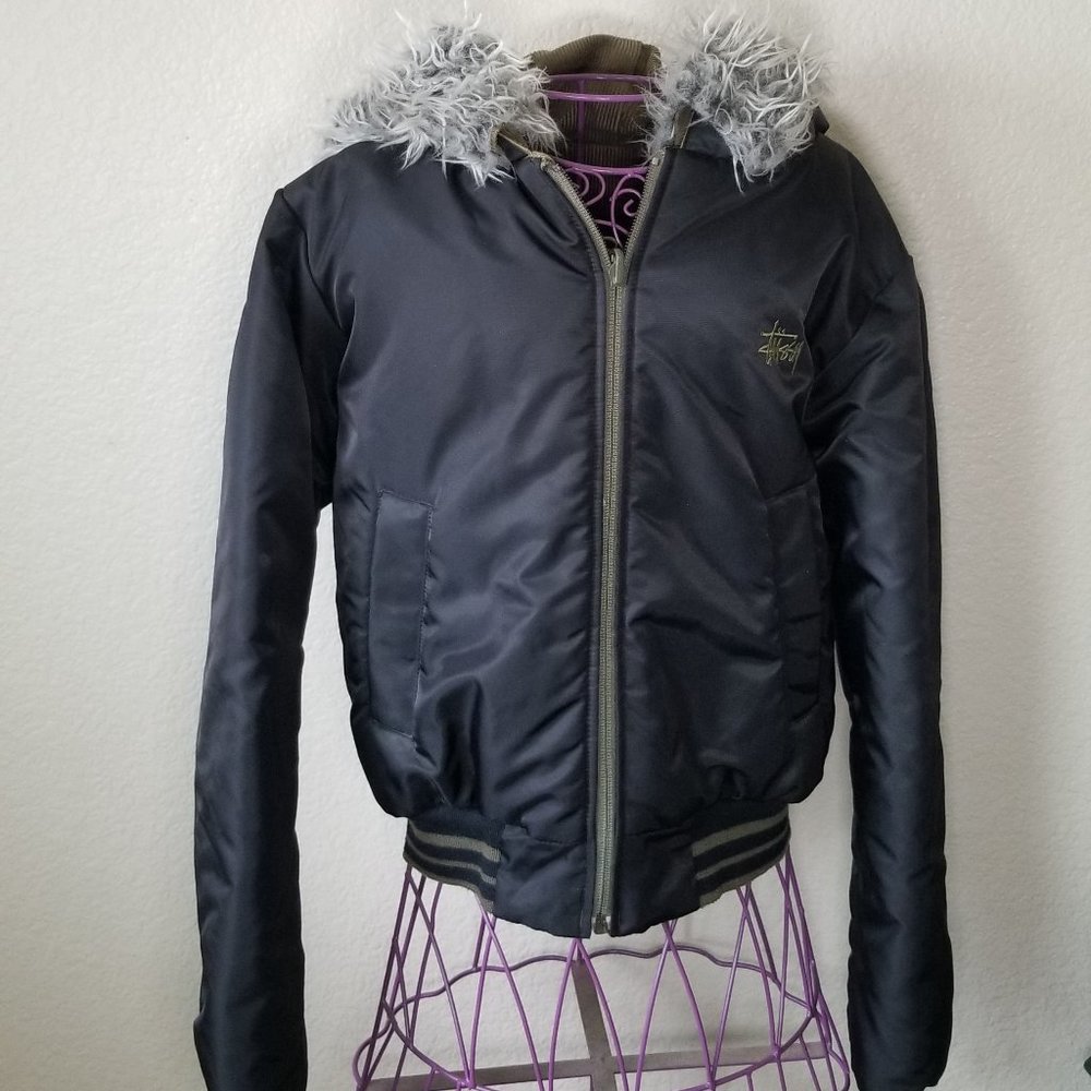 Vintage Stussy cropped reversible bomber jacket with fur-Black/green corduroy-M